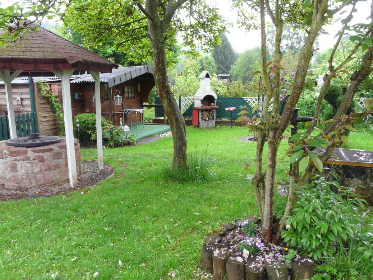 Ferienwohnungen Bei Anne Saarburg Exterior foto